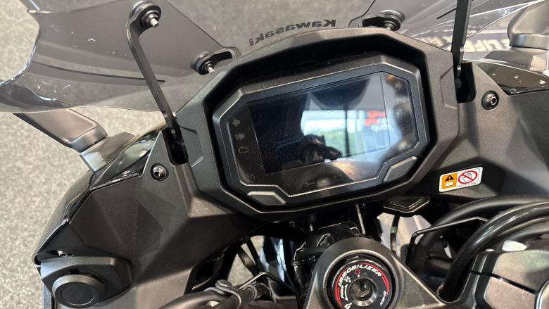 Kawasaki Ninja ZX1002KMFNN (21MY)